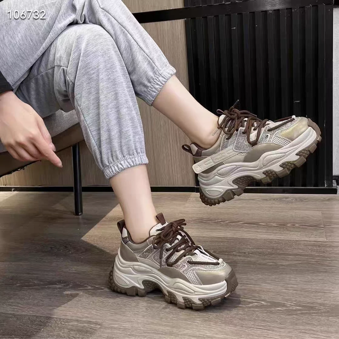 8805厚底水钻休闲鞋女