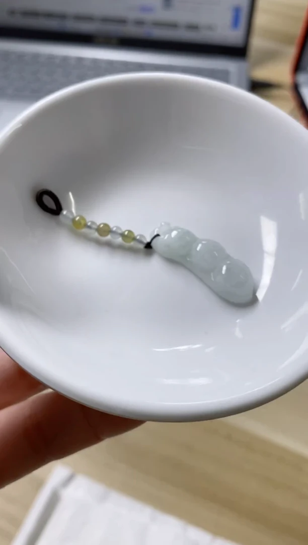 【闪购商品】翡翠颈饰未镶嵌天然缅甸翡翠A货手机挂