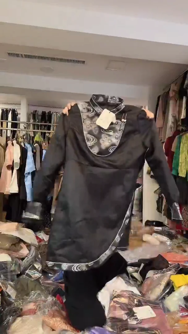 外连衣裙 2XL码 125-135斤 没有腰带