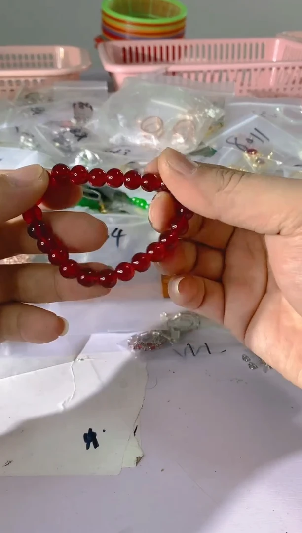 【闪购商品】水晶颈饰银S925镶嵌534红宝，蓝宝，多样性发一件赠链