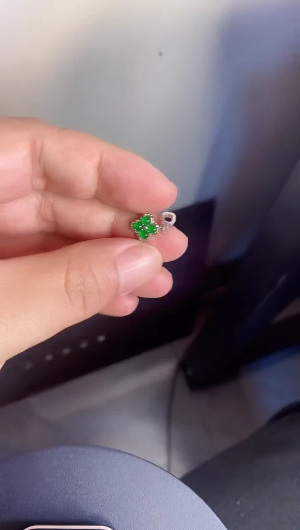 吊坠(不含链)银S925镶嵌翡翠1