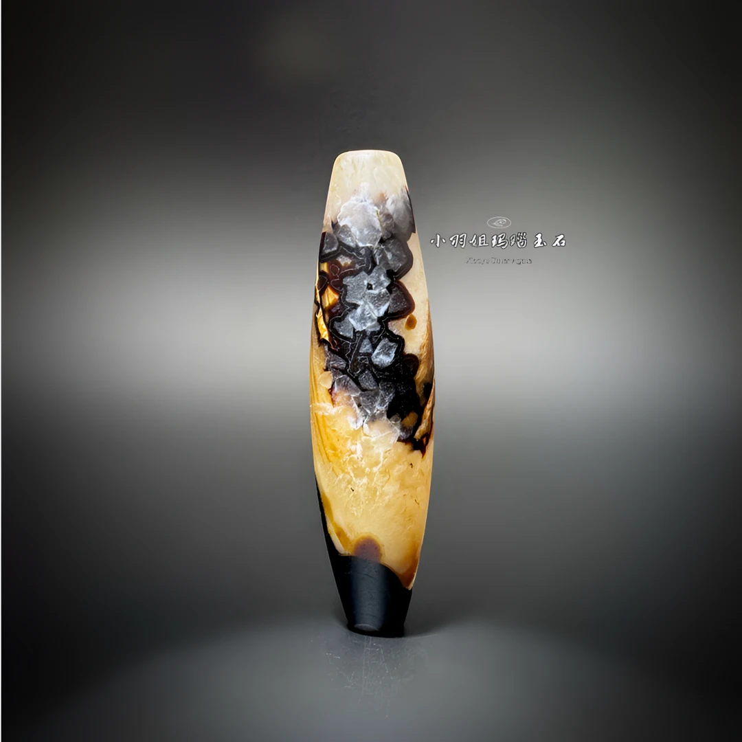 天然熔岩玛瑙勒子熔岩龙鳞纹 尺寸 54*14.5