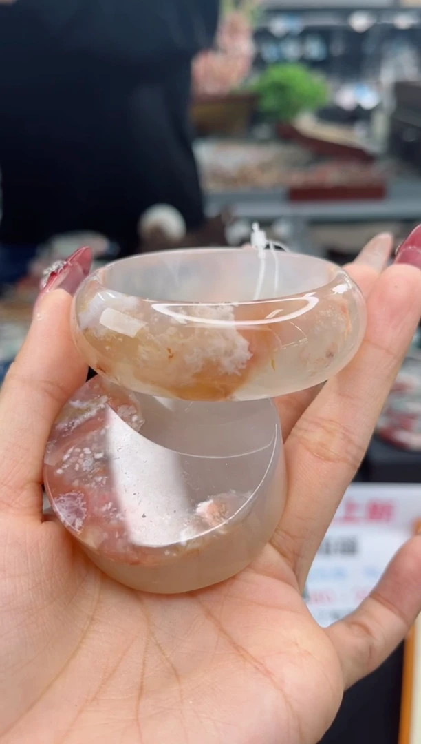 【闪购商品】石英质玉手镯未镶嵌54圈口（赠品镯心）3590142