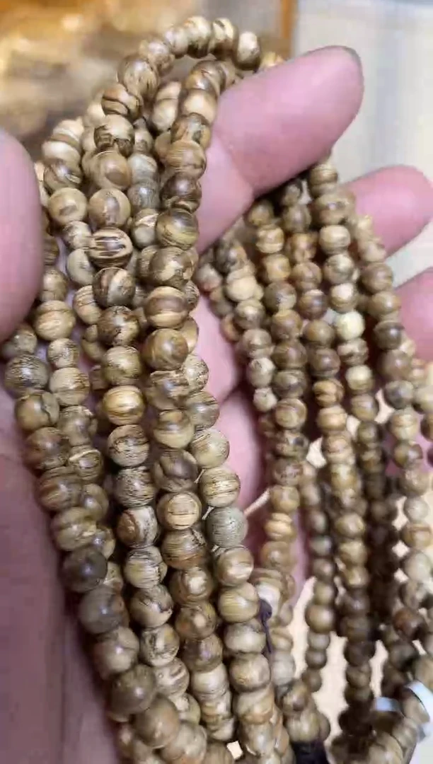 【闪购商品】沉香手串达拉干圆珠长串蚁漏0.6多样性发其一