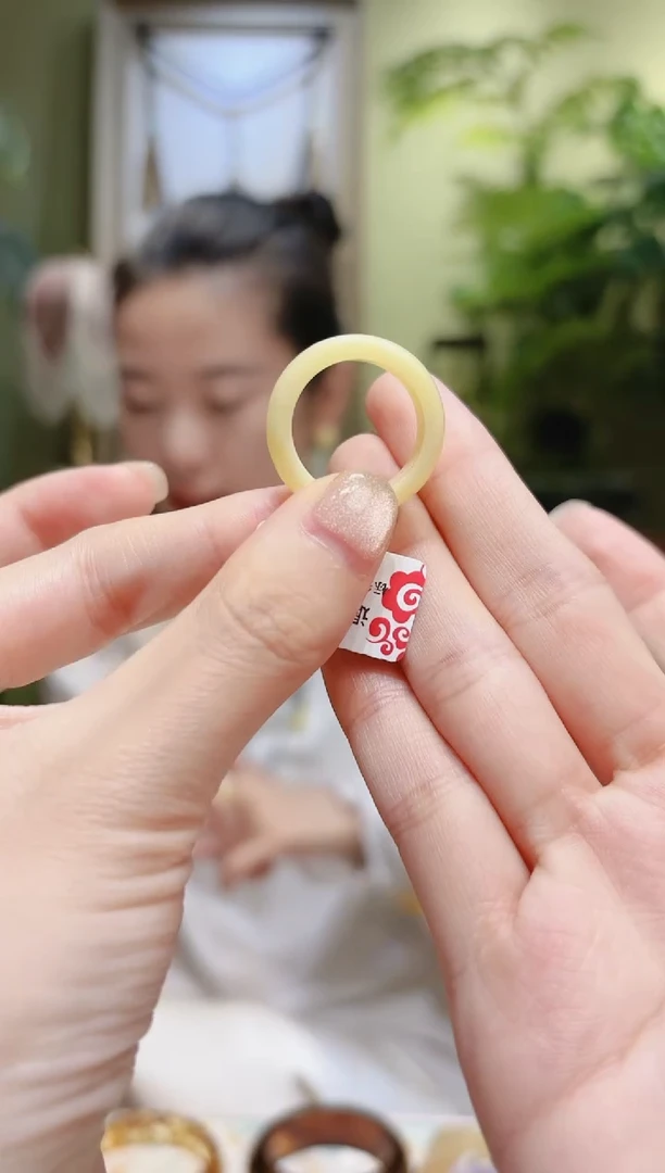 【闪购商品】蜜蜡裸石未镶嵌蜜蜡指环16