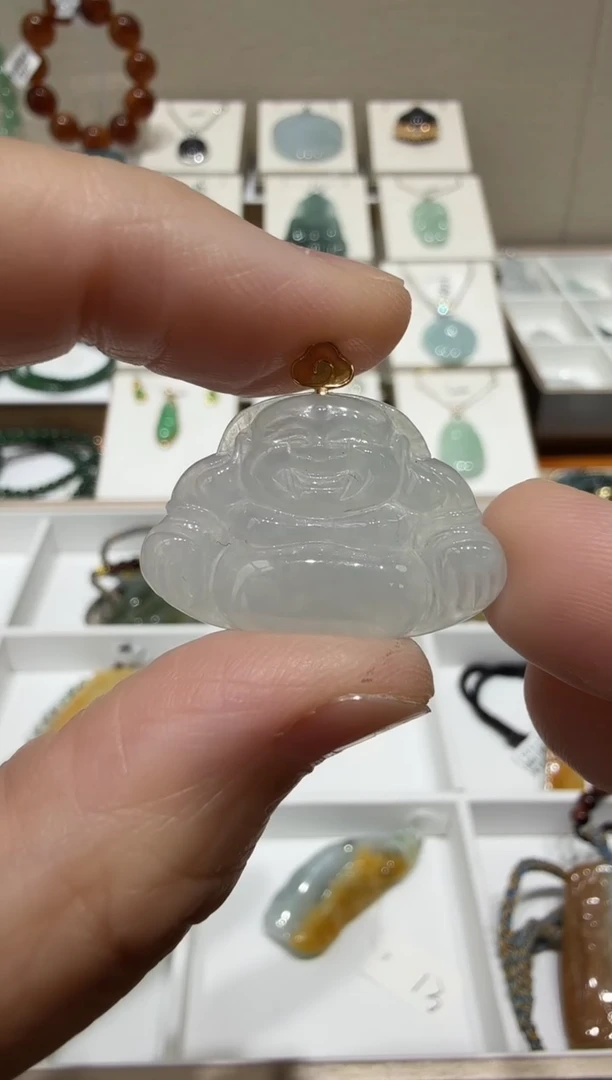 18K金镶嵌挂件翡翠A货翡翠多样性孤品