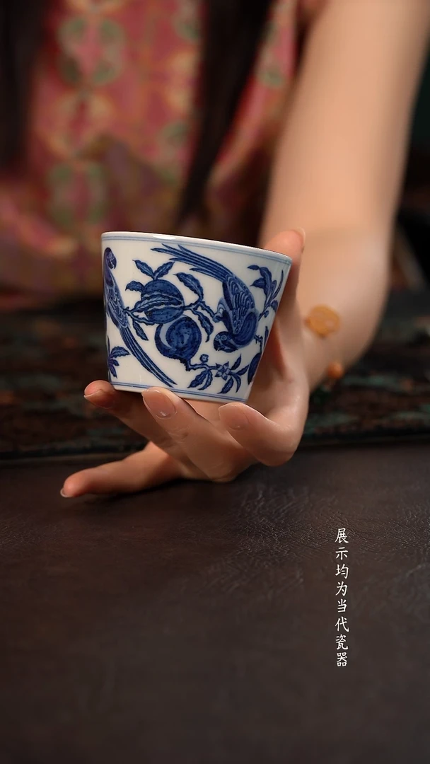 研山琢器鹦鹉冰桶杯
