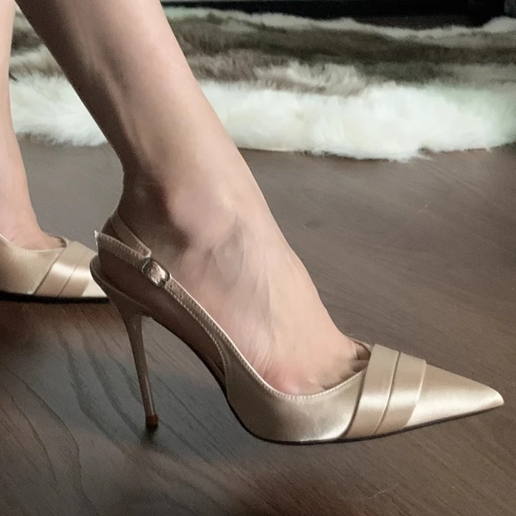 2025春夏新款浅口包头香槟色高跟鞋女一字带凉鞋后空细跟单鞋女