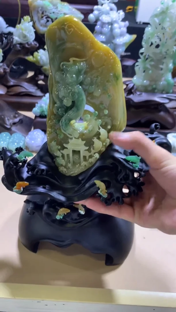翡翠挂件未镶嵌翡翠摆件