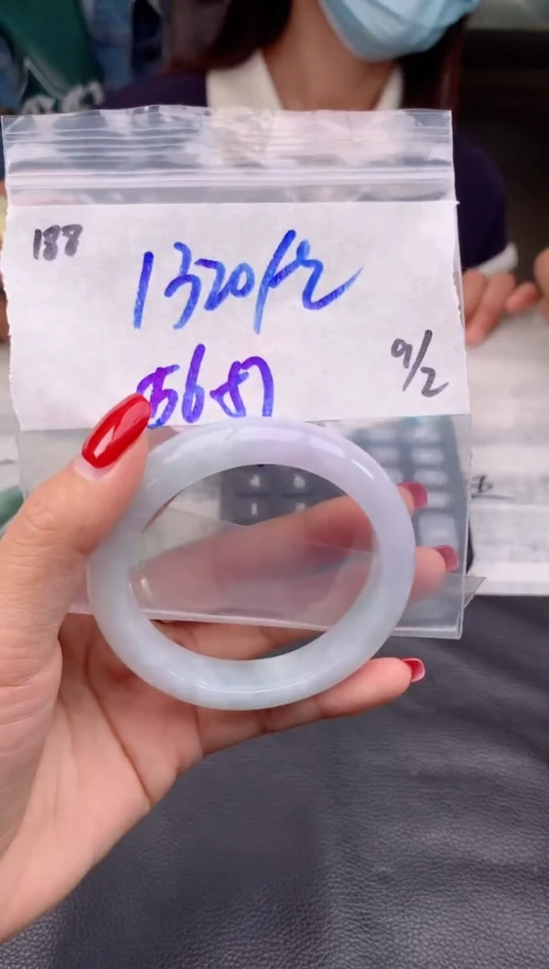 【闪购商品】定制翡翠未镶嵌188毛货需精细抛光手镯多样性拍一发一