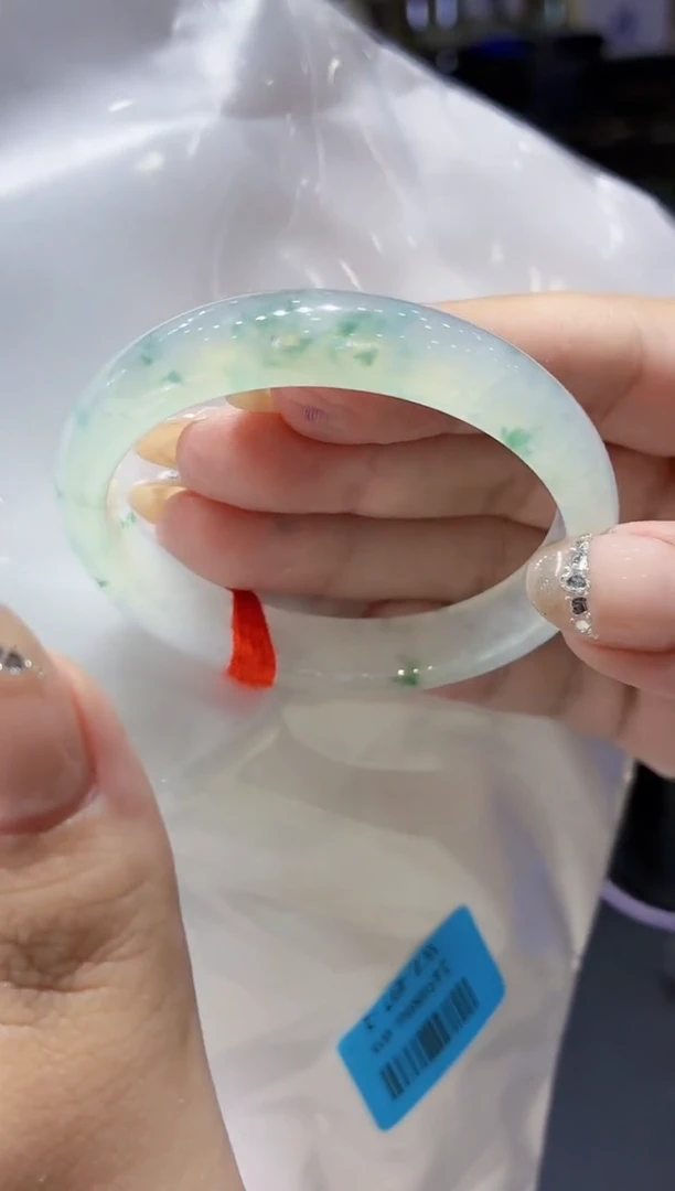 未镶嵌手镯翡翠翡翠手镯50