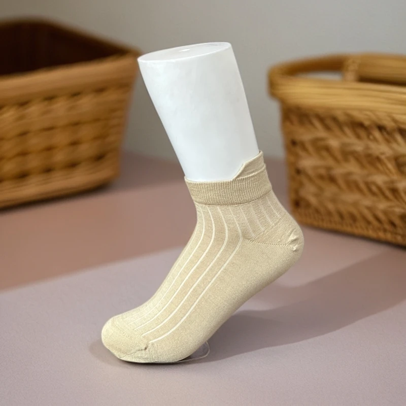 櫟丝御锦柞蚕丝女袜夏季薄款透气吸汗春夏纯色矮腰短筒袜 ML050