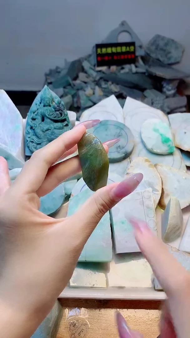 裸石翡翠天然缅甸翡翠A货