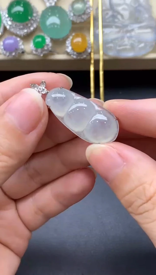 翡翠18K金镶嵌颈饰263-中国好珍宝