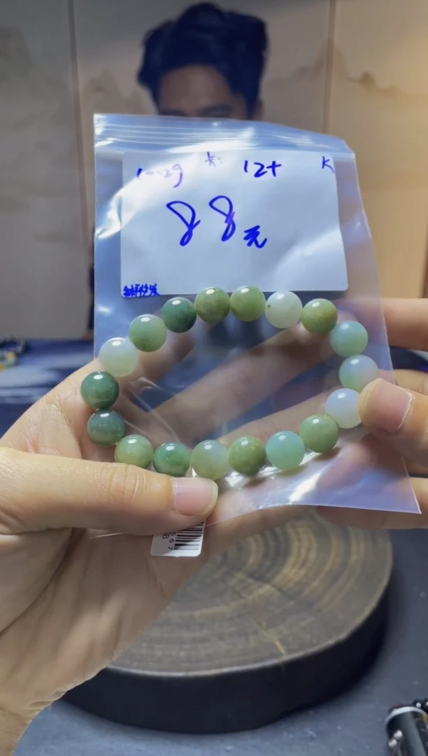 未镶嵌手串翡翠珠串 多样性发货