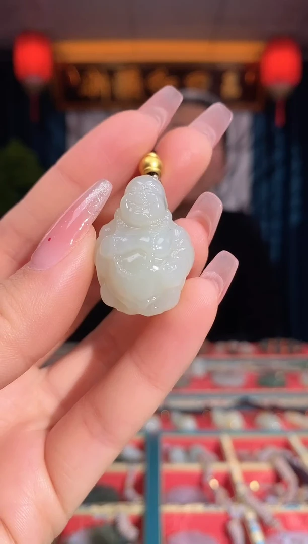 【闪购商品】和田玉颈饰未镶嵌佛