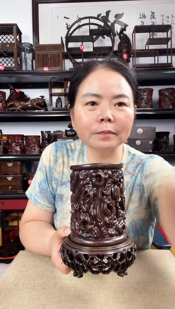 木新3+寿桃笔筒老李红木工艺品