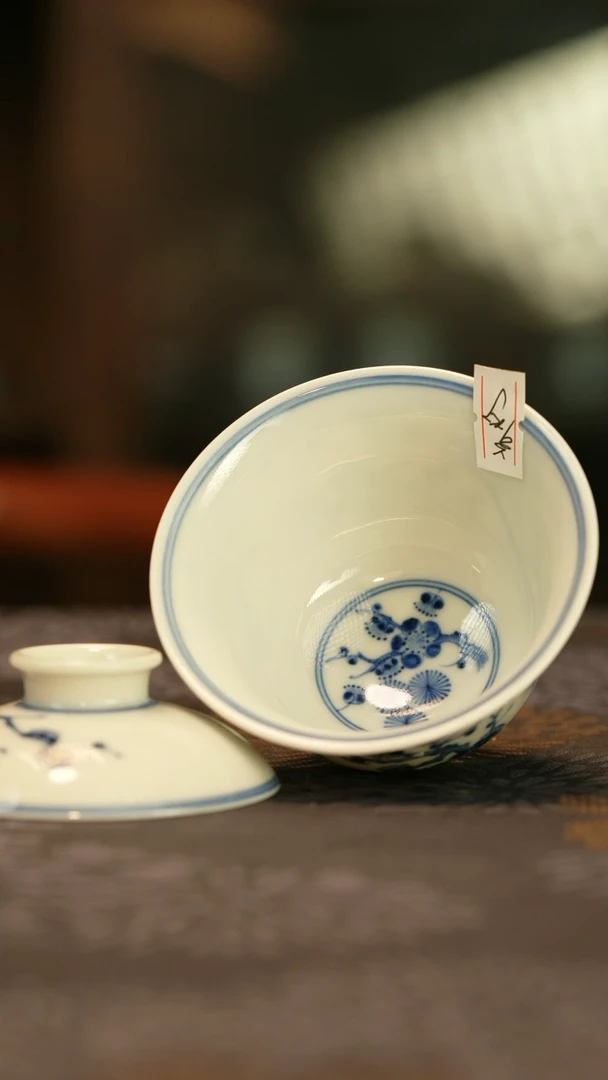羊*灯仿明青花岁寒三友松竹梅盖碗