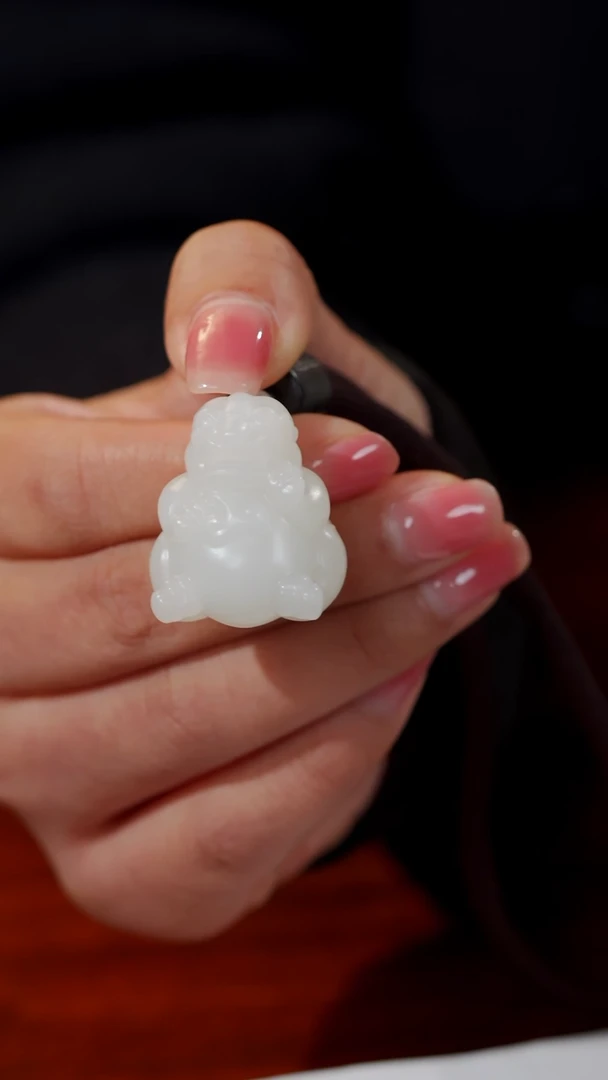 【闪购商品】和田玉颈饰未镶嵌02