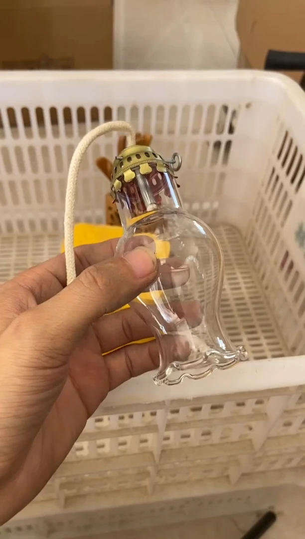 巴**雨无运费险有瑕疵的摄影的产品有使用过的痕迹有点脏介意勿拍