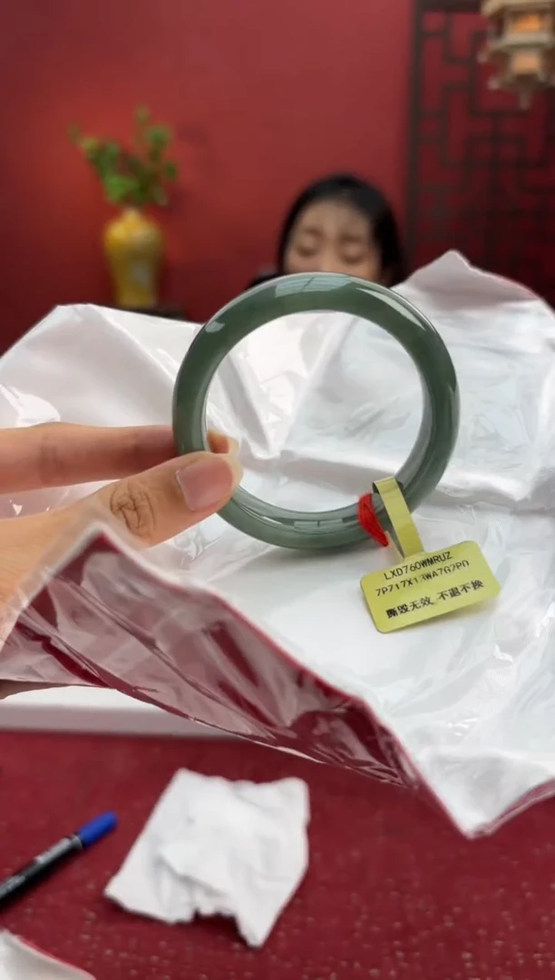 未镶嵌手镯翡翠翡翠手镯13