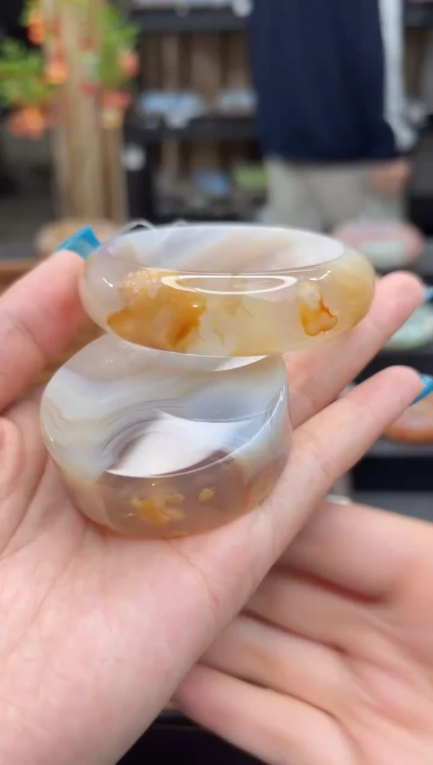 未镶嵌手镯石英质玉134(54圈赠送镯心)