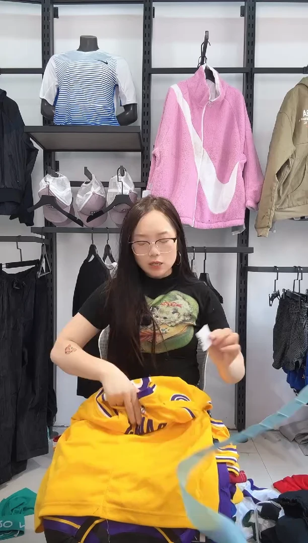 2395编码  瑕疵直播间过款为准 尺码