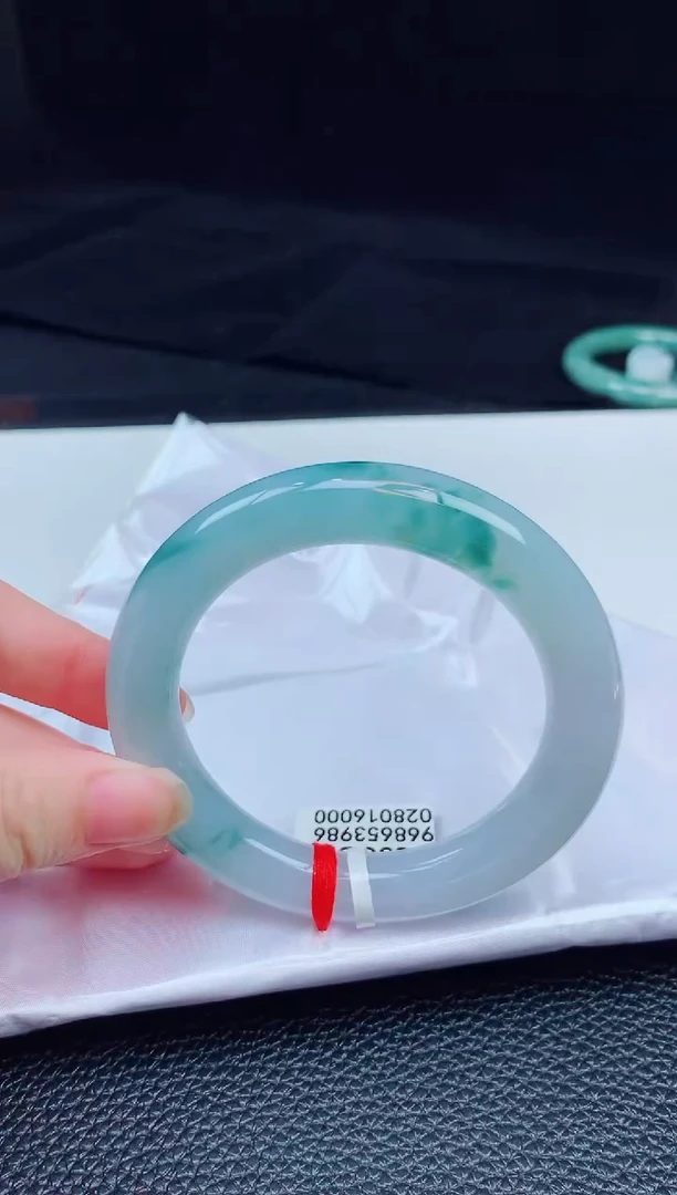 翡翠手镯未镶嵌缅甸天然翡翠A货手镯