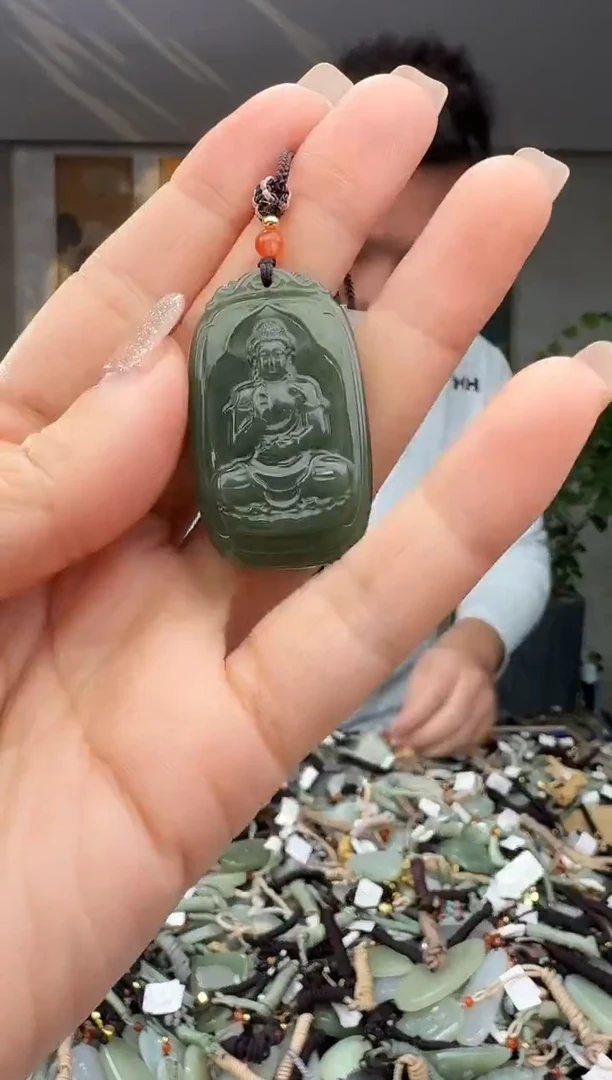 颈饰未镶嵌和田玉拍一发一多样性发货