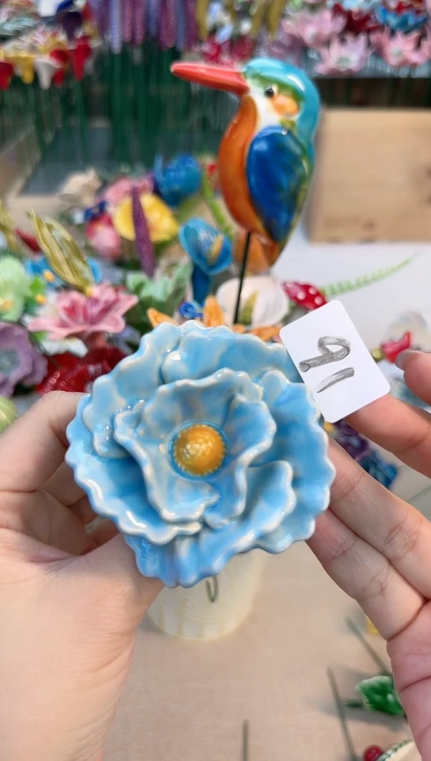 瓷片红***雁泡泡的花花真好看