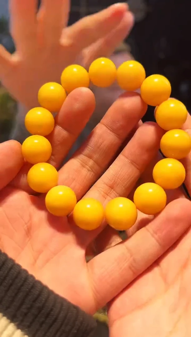 【闪购商品】蜜蜡手串未镶嵌15+(鸡油黄)