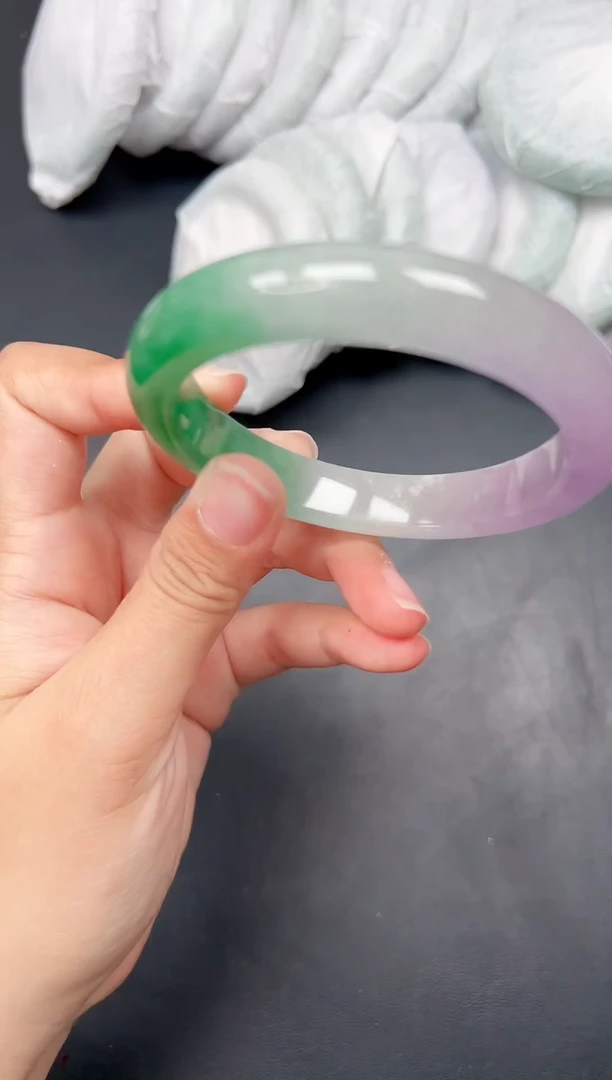 精品手镯，一物一拍P060