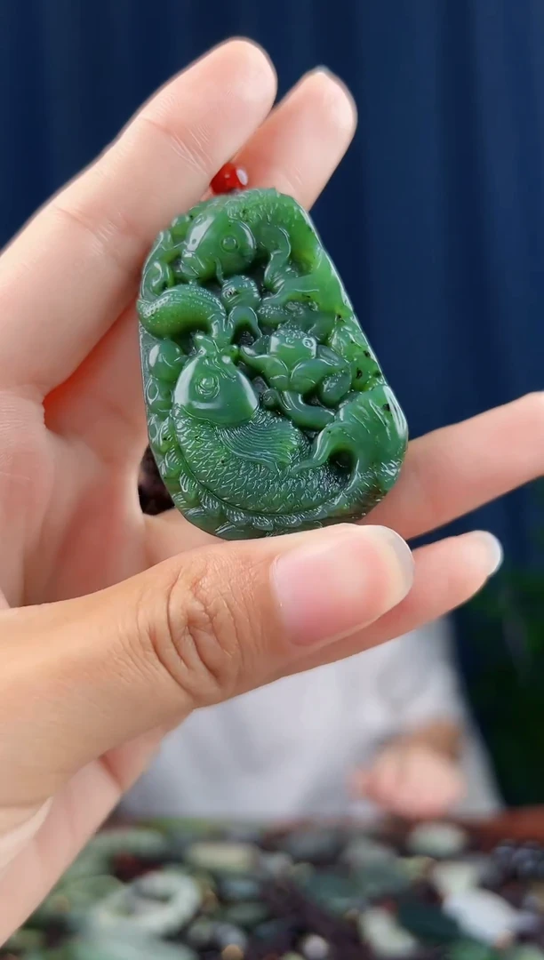 未镶嵌和田玉挂件拍一发一，多样性发货