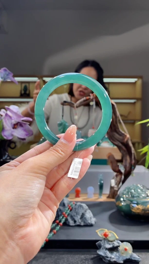 未镶嵌手镯翡翠57.8圈