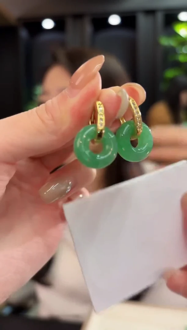 未镶嵌翡翠耳饰 含小耳包/多样性发货/一对