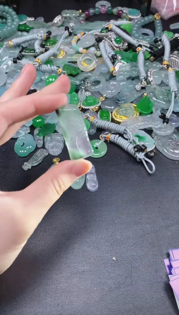 翡翠未镶嵌颈饰所见即所得（一物一图）153