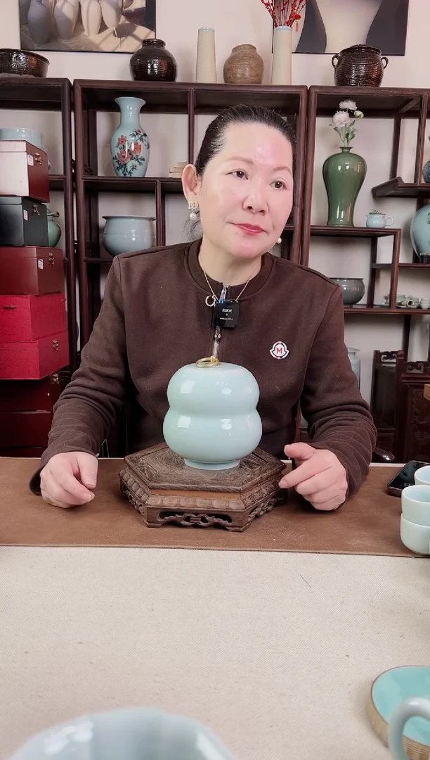 【闪购商品】杯纯手工 粉青 葫芦盖罐