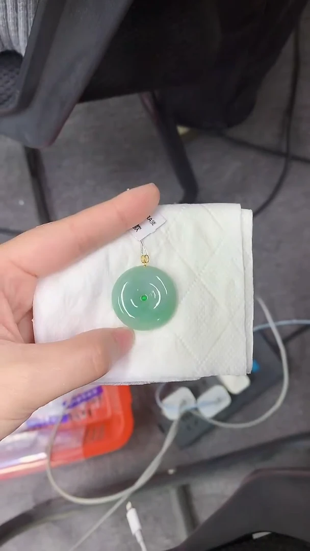 颈饰18K金镶嵌翡翠天然缅甸翡翠A货百元以上9元证书费自理