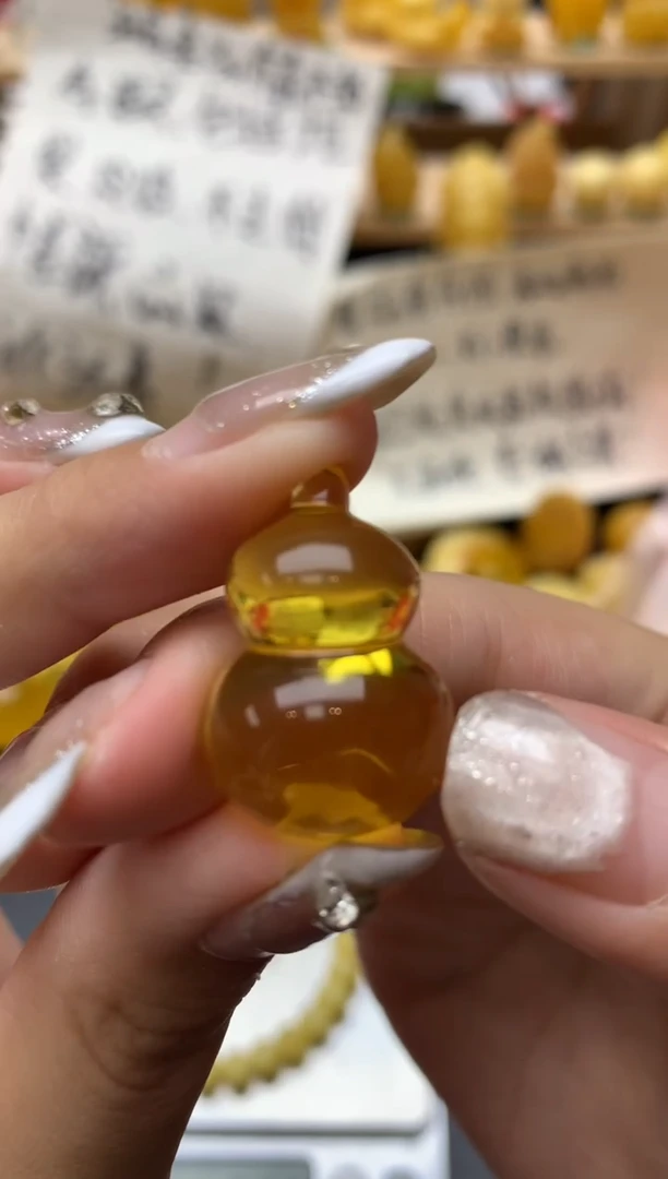 琥珀未镶嵌珠宝奇石096琥珀蜜蜡微瑕