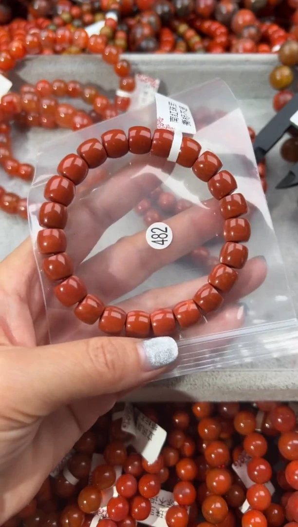 未镶嵌手串南红玛瑙9+