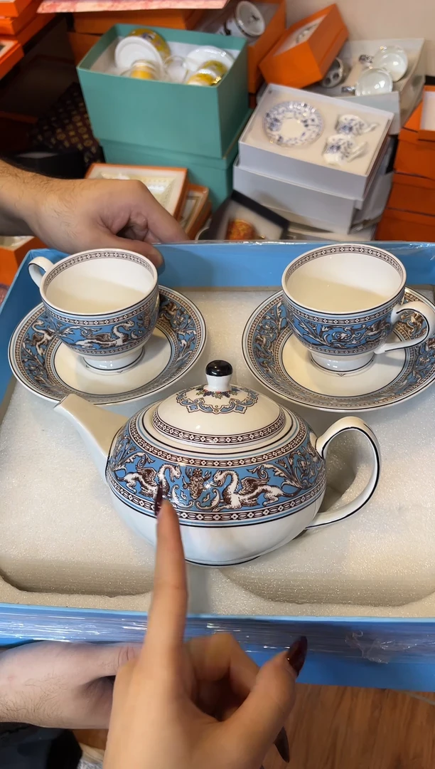 杯鸿辉家品牌瓷器，京东包邮！