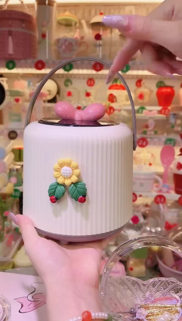 其他品质好发货快放心拍！桌面垃圾桶加2卷垃圾袋