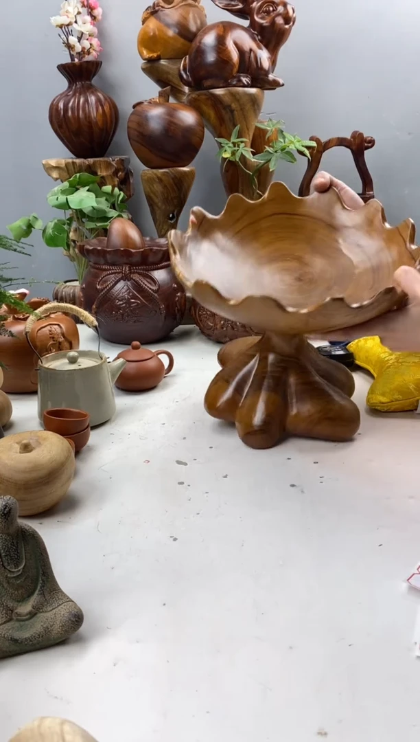 香樟木A15手捧花果盆/尺寸27*27*21