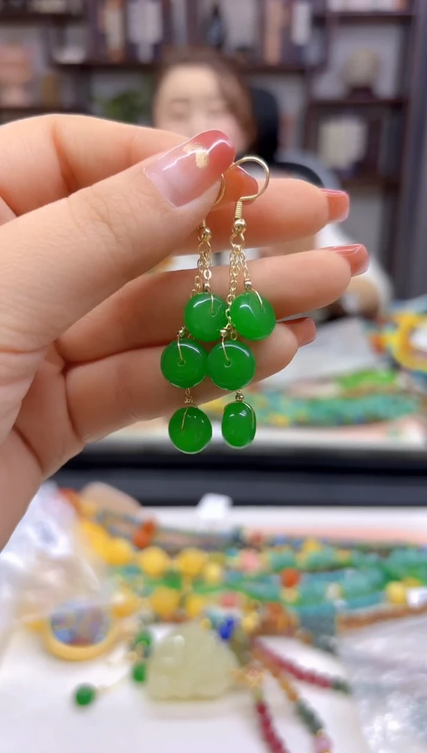 【闪购商品】翡翠耳饰14K金镶嵌耳坠E439