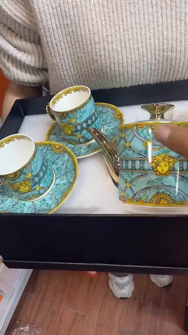 杯鸿辉家品牌瓷器，京东包邮！