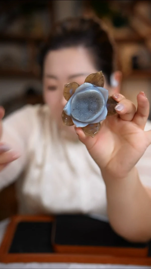 未镶嵌玛瑙摆件玛瑙莲花D43