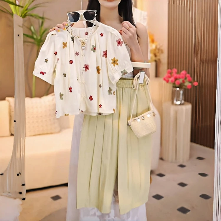 2025夏季新款儿童时尚套装女童花瓣圆领衬衫姜黄色折皱裤百搭可爱