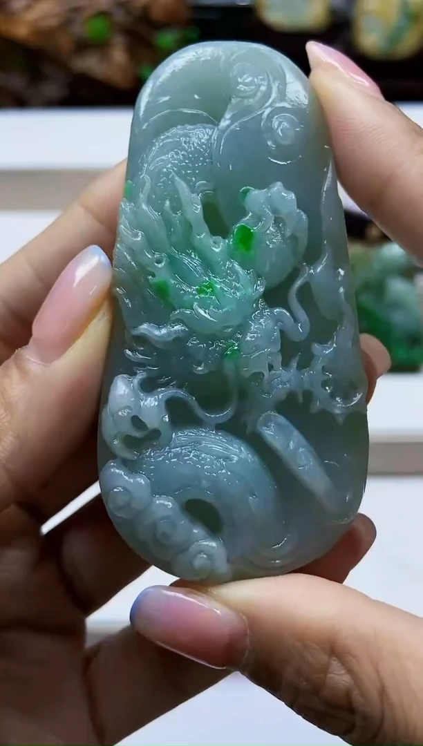 颈饰未镶嵌翡翠翡翠A货
