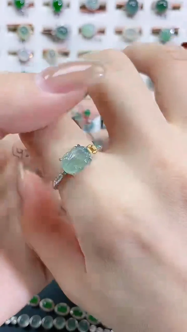 银S925镶嵌戒指翡翠天然翡翠