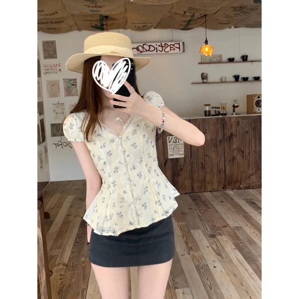 茶歇法式蕾丝V领花边短袖衬衫女夏季刺绣碎花系带掐腰上衣1172